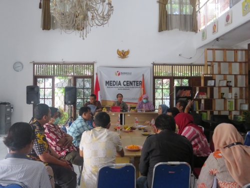 Bawaslu Kota Bekasi Gelar Diskusi Pengelolaan Barang Milik Negara (BMN)