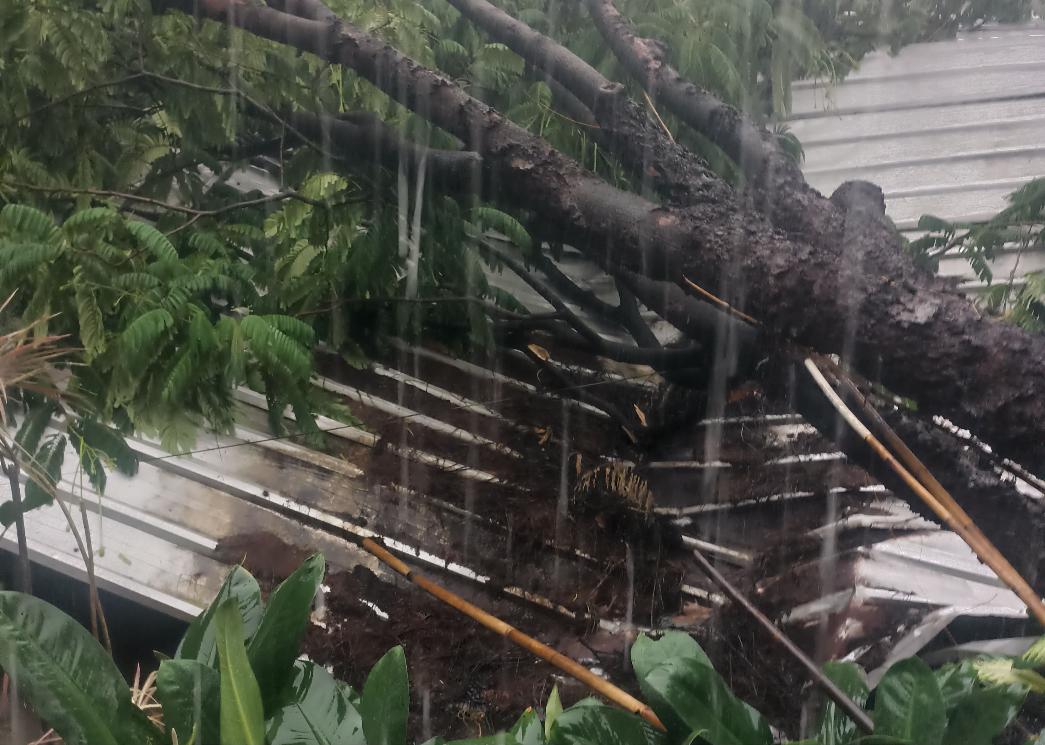 Bawaslu Kota Bekasi Galang Dana Untuk Mantan Ketua Panwascam 