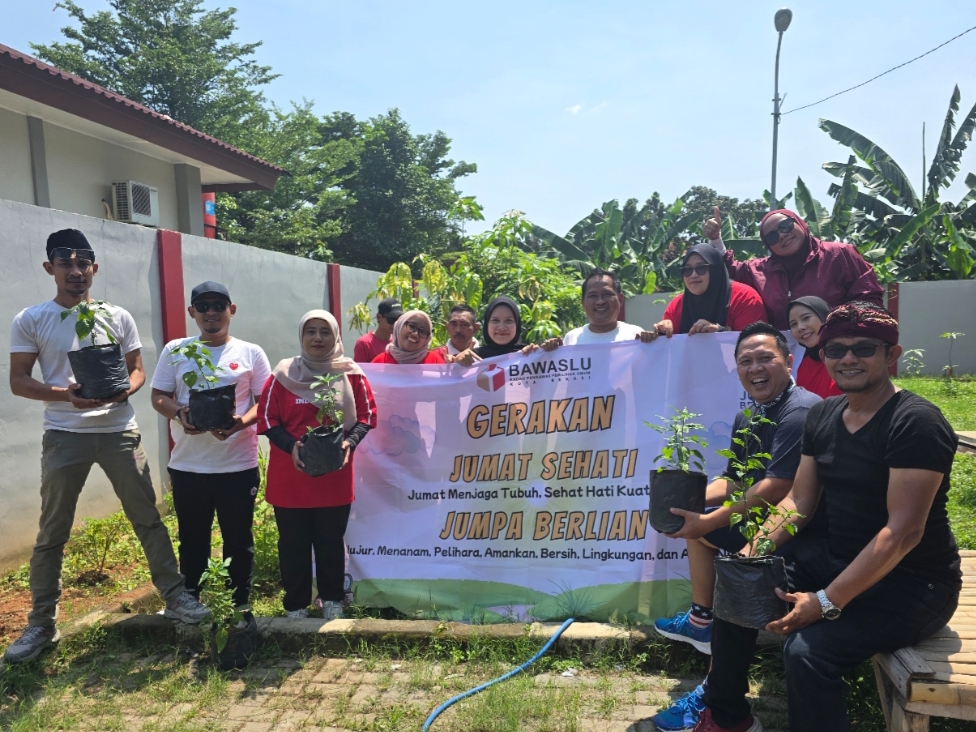 Program Jumat Sehati dan Jumpa Berlian Bawaslu Kota Bekasi 