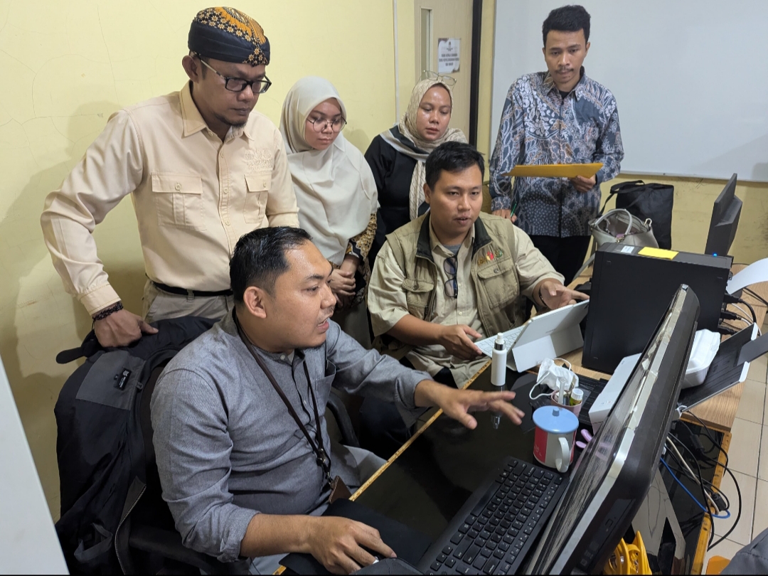 Bawaslu Cek Pemutakhiran Data Parpol di SIPOL KPU Bekasi