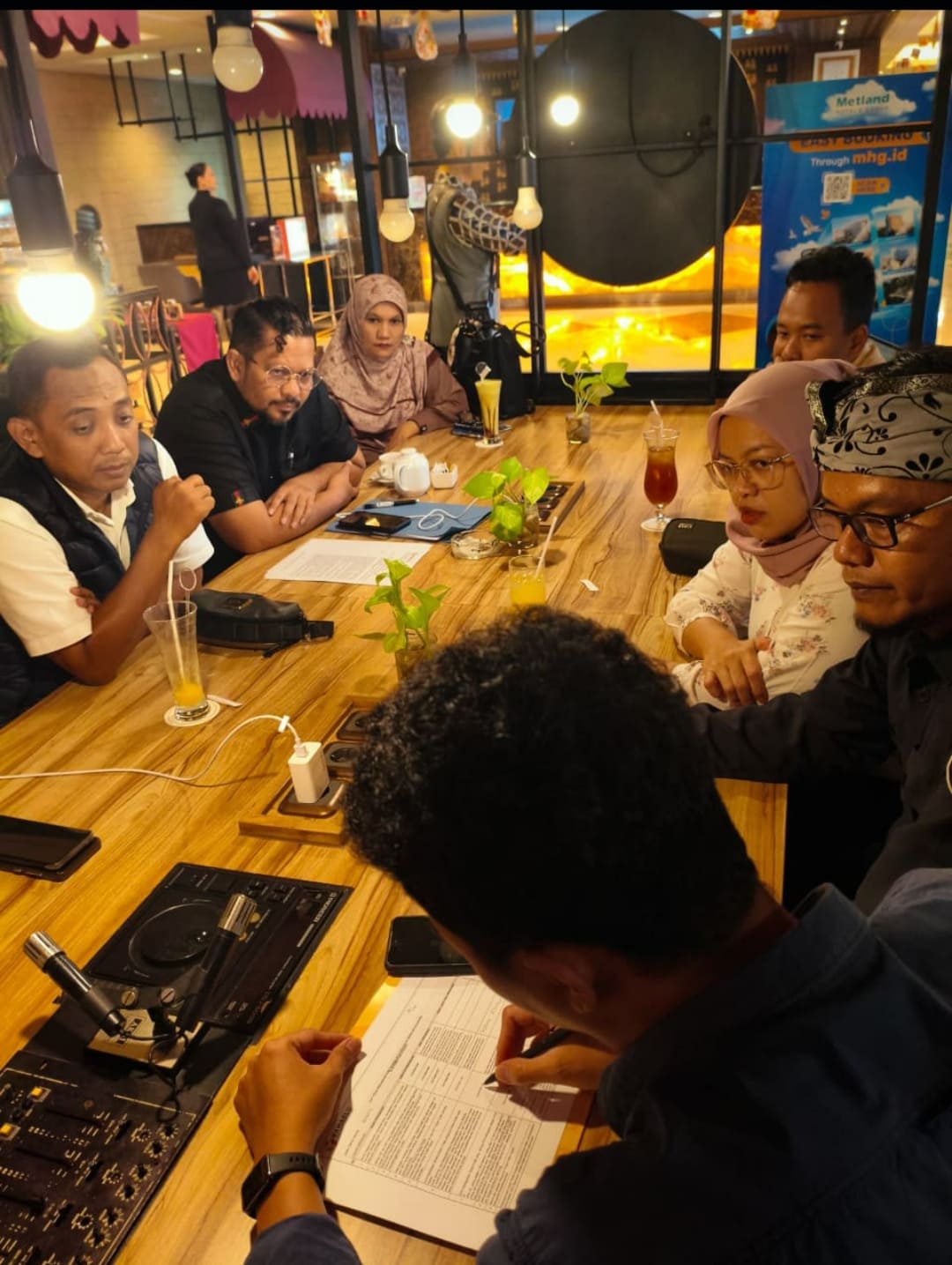 Bawaslu Kota Bekasi Lakukan Pengawasan Pemutakhiran Data Kepengurusan Partai Gelora