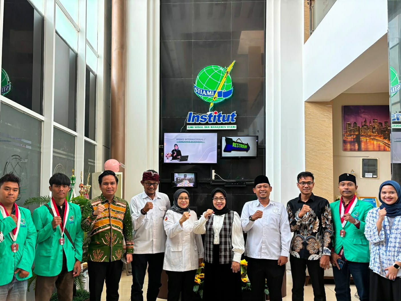 Institut STIAMI Bekasi
