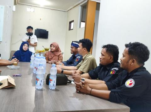 Bawaslu Kota Bekasi Lakukan Pengawasan Pemutakhiran Data ke Kantor Partai NasDem