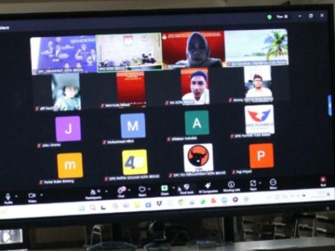 Bawaslu Kota Bekasi Ikuti Rapat Kerja Evaluasi Pemutakhiran Data Parpol