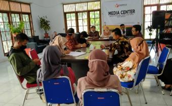 Rayakan HUT 13 BAWASLU, Pengawas Pemilu Kota Bekasi Syukuran dan Doa Bersama