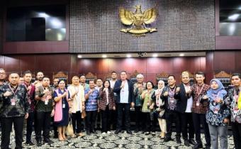 Bawaslu Kota Bekasi Hadir dalam Sidang Pengucapan Putusan/Ketetapan di Mahkamah Konstitusi Republik Indonesia