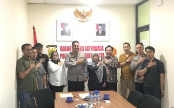 Perkuat Sinergi Pasca Pilkada, Bawaslu Kota Bekasi adakan Kunjungan Kerja dengan Kapolres Metro Bekasi Kota