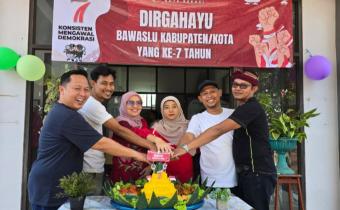 Bawaslu Kota Bekasi adakan Syukuran 