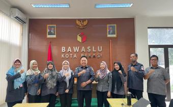 PASTIKAN KESIAPAN SATKER BARU, BAWASLU RI LAKUKAN ASISTENSI KEUANGAN DAN BARANG MILIK NEGARA DI BAWASLU KOTA BEKASI