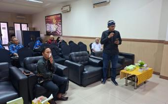 bedah buku